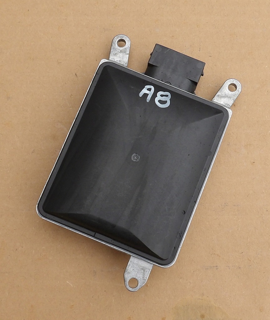 фото №1, Audi a8 d4 09-17 асистент поперечина руху 4h0907568f