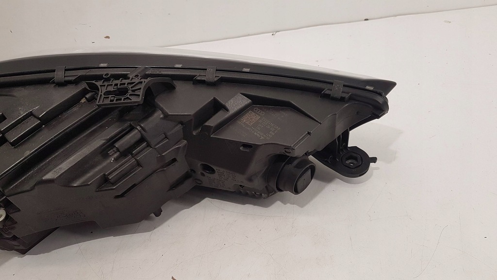 фото №6, Audi a4 s4 b9 8w lift лампа левая перед передняя full led ladna демонтаж