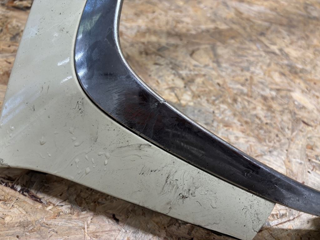 Mercedes e klasa w214 рамка решітка хром a2148881000 решітка радіатора в Україні