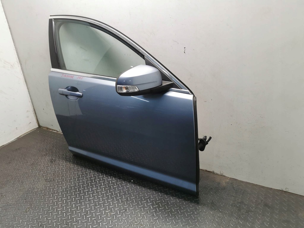фото №6, Двері правий перед jaguar xf 08-13 код лакофарбового покриття jke
