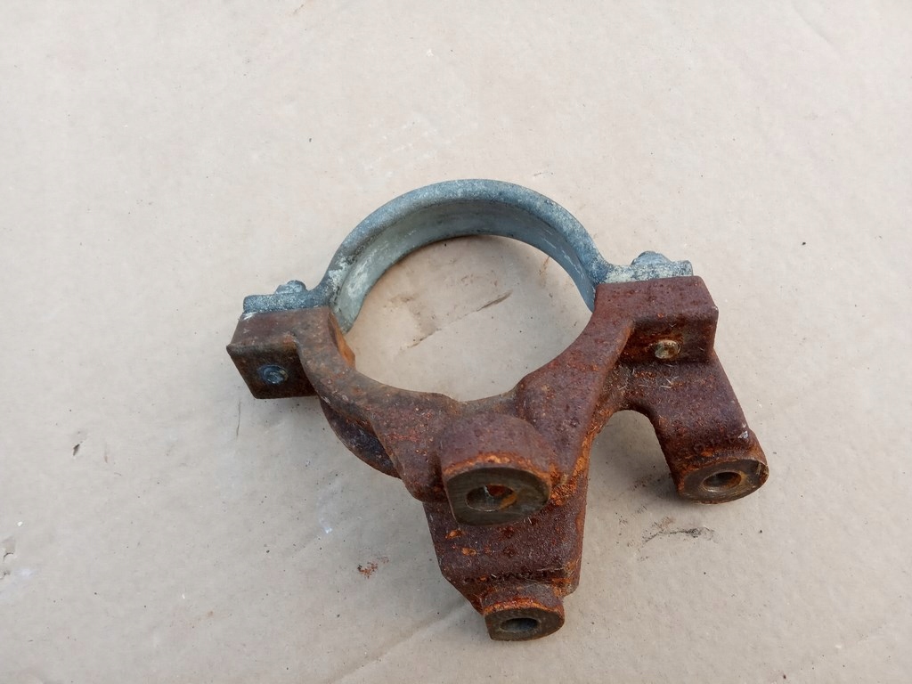 фото №5, Ford focus mk3 1.5 tdci 2015-18r. - опора полуось