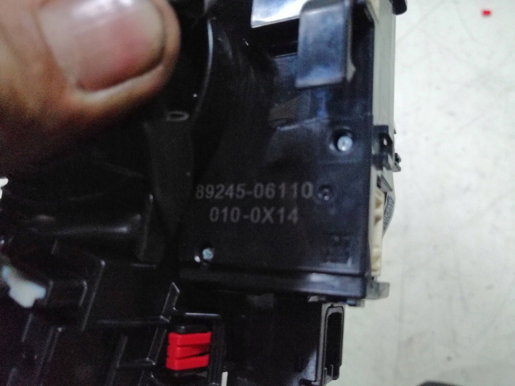 фото №5, Переключатель комбинированный лента подушка безопасности toyota highlander xu70 89245-06110