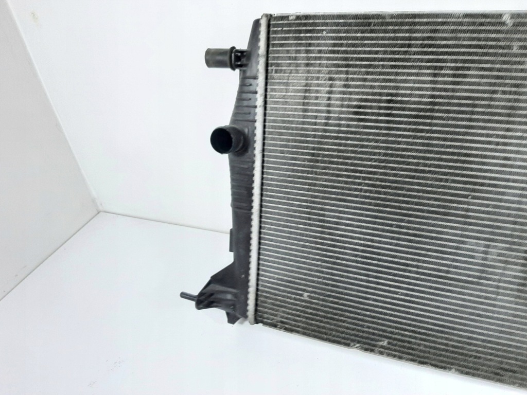 Renault scenic 3 рестайлинг  xmod 1.6dci 13r радиатор воды 214101448r с Разборки