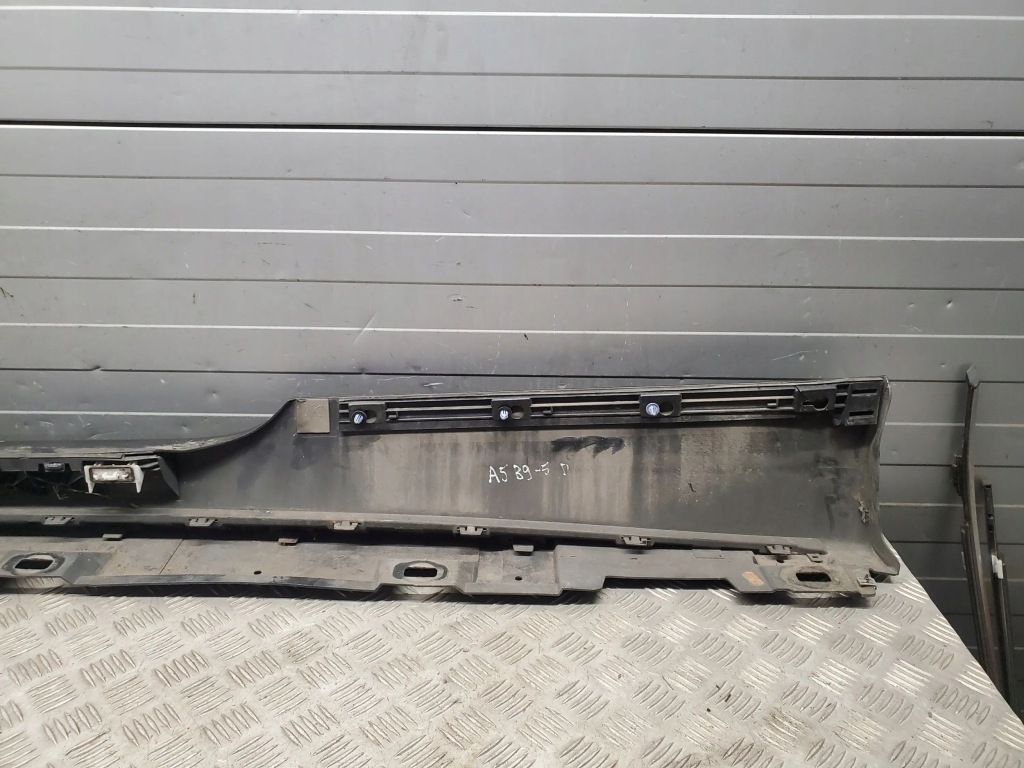 Audi a5 2019 правый  сторона порог Недорого