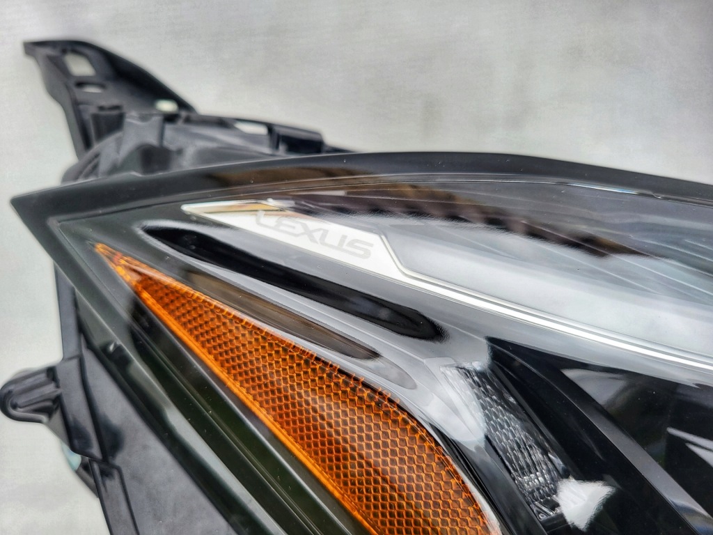 Lexus ux 2018- фара full led правая комплектная f.v.a.t Доставка