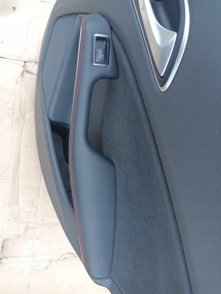 фото №11, Обшивка двері задніх задня правий лівий оббивка mercedes w156 x156 gla amg