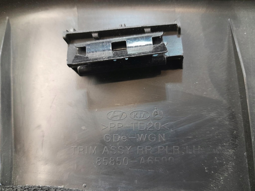 фото №13, Hyundai i30 ii kombi защита багажника pod ролета