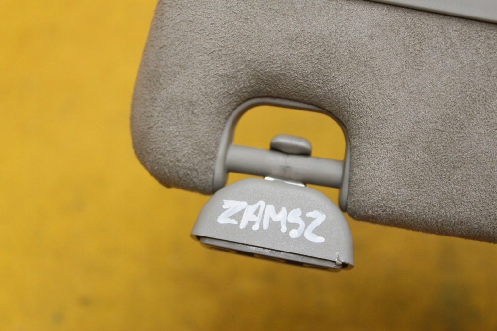 фото №10, Захист сонцезахисна ліва audi a8 d3 замша