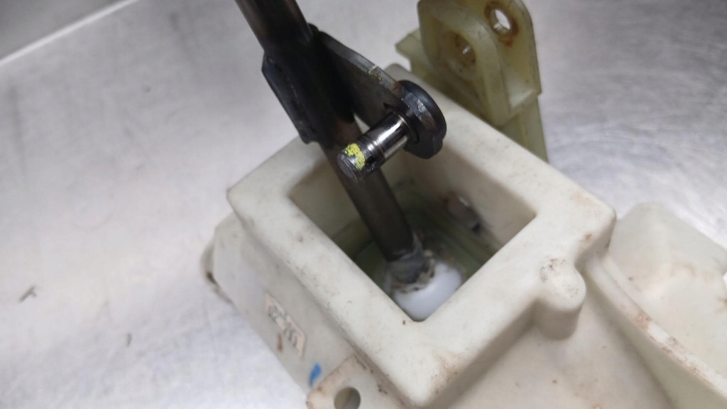 Домкрат перемикання передач honda crv cr-v ii 01-06r 2.0b Зі Шроту