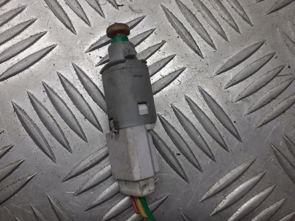 Купить Датчик педали сцепления renault modus 1.2