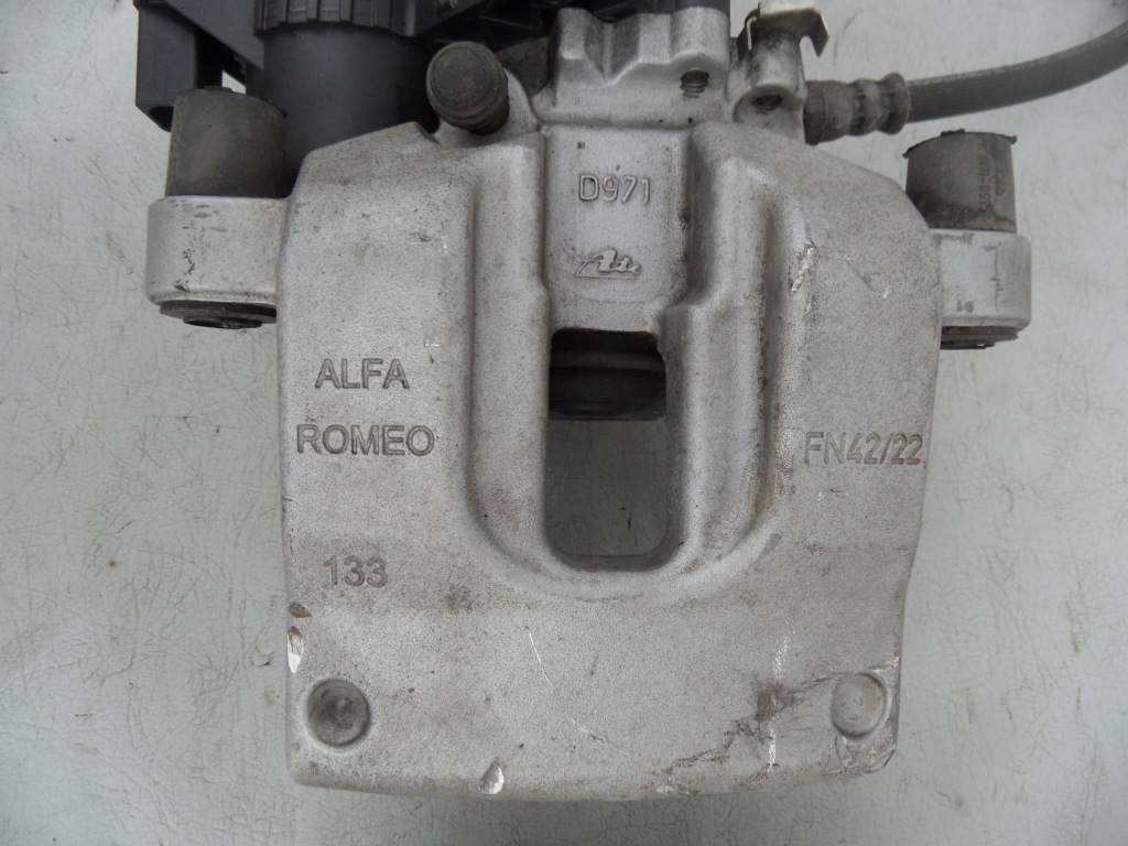 фото №2, Супорт гальмівний правий лівий задня alfa romeo giulia