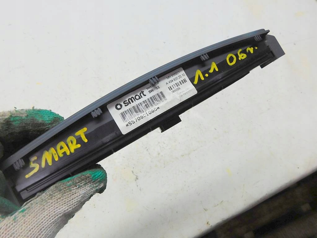 фото №8, Smart forfour i 2006r перемикач аварійних панель