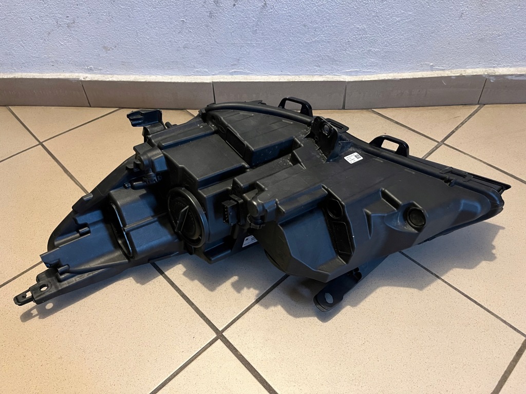 Opel astra k v рестайлинг  full led лампа передняя перед правая 39195689 Недорого