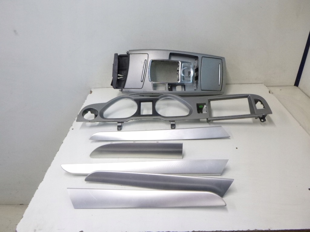 фото №1, Декоры накладки audi a6 c6 avant алюминий