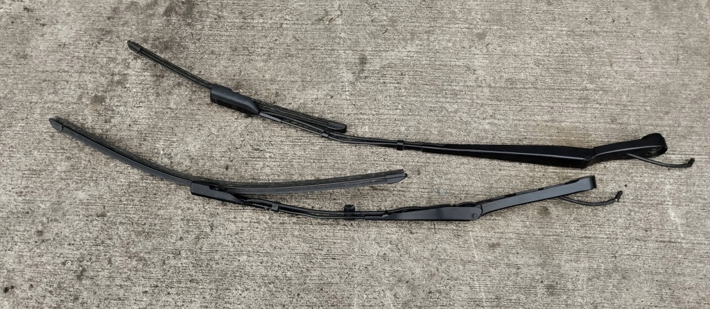 фото №1, Рычаг рычаги дворник peugeot 308 iii t10 комплект 9830981980