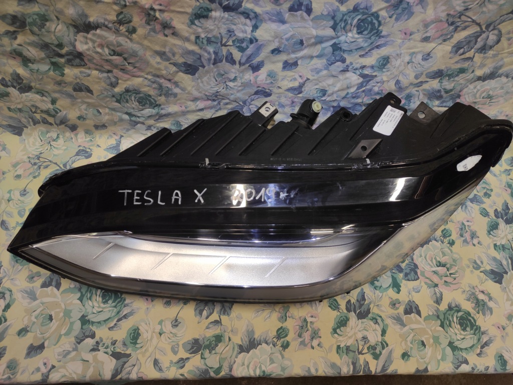 Фара перед левый led европа  tesla x 103431800 d в Украине