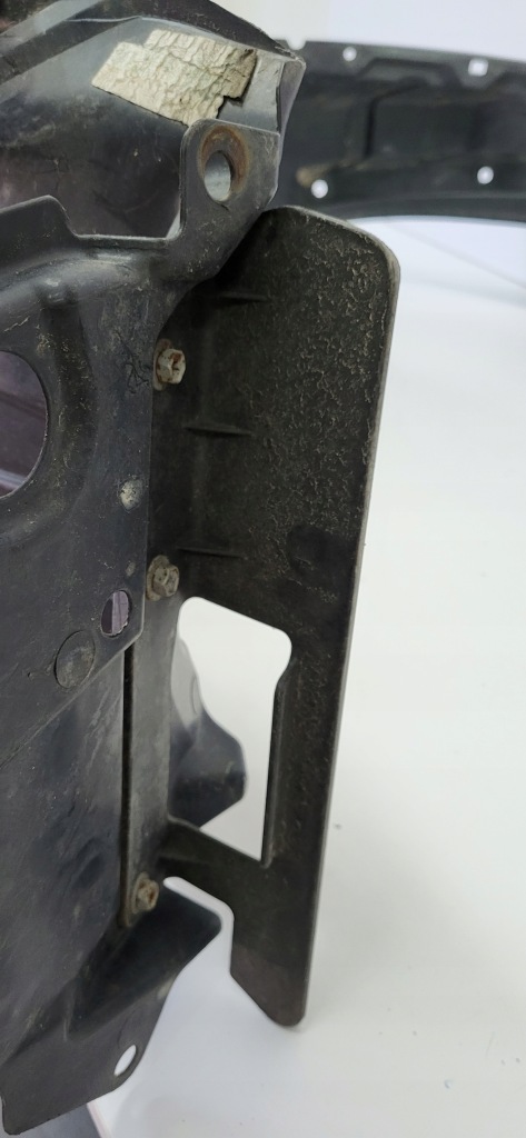 фото №12, Auris ii 12-18 підкрилок передні ліва перед+ бризковик uszkodz. 53876-02460