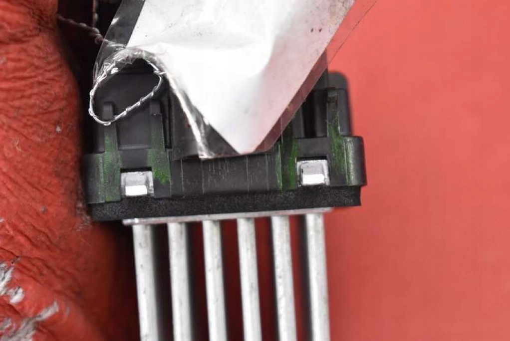 Резистор обдув резистор резистор 13598091 opel astra 4 iv j 11-20 Доставка