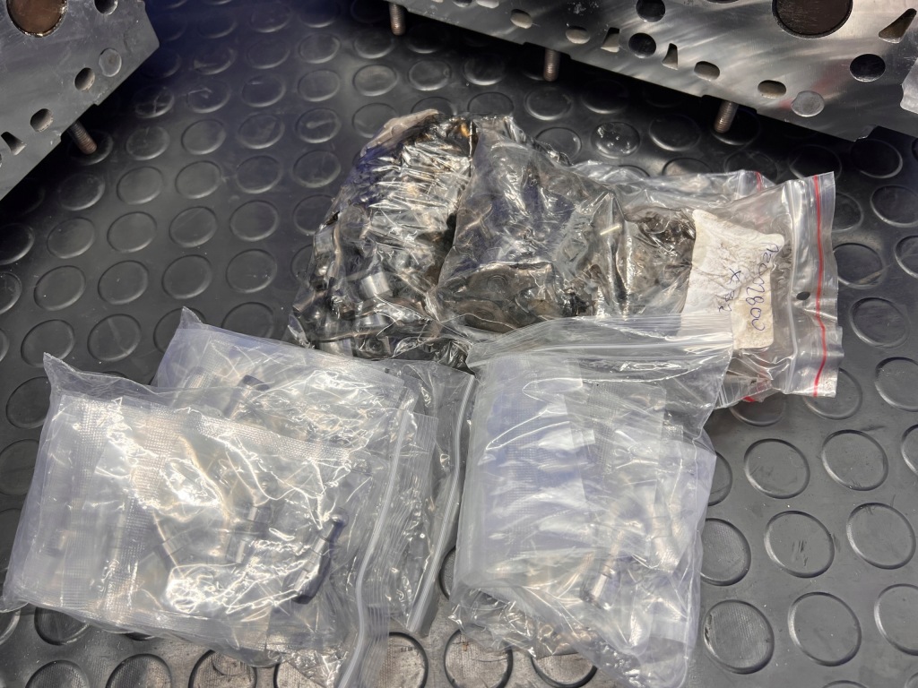 Audi a6 a7 c7 sq5 3.0 tdi 313 km cgq головки правая левая 0594as 0593as Недорого