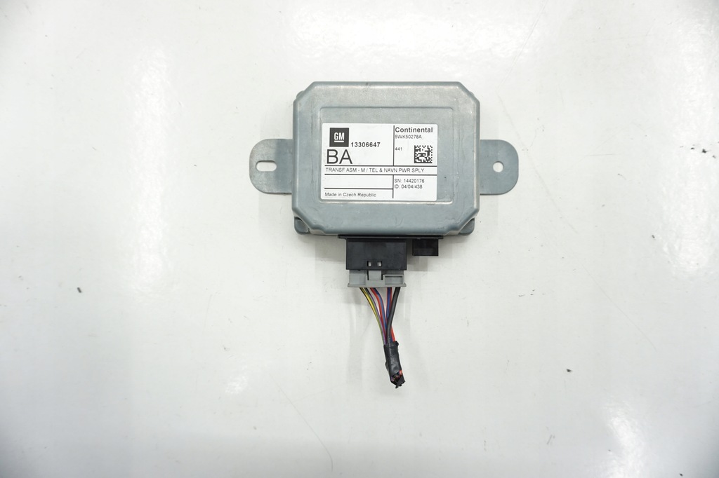 фото №1, Opel astra iv модуль навигации 13306647