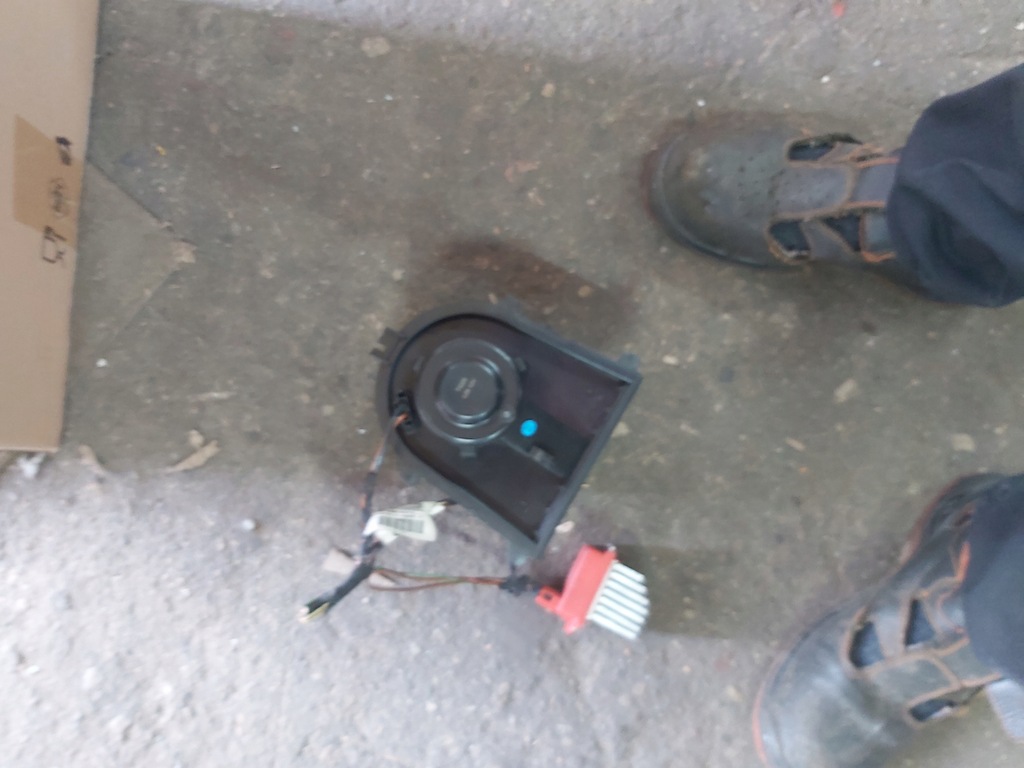 фото №1, Вентилятор обдув с резистор skoda octavia i kombi