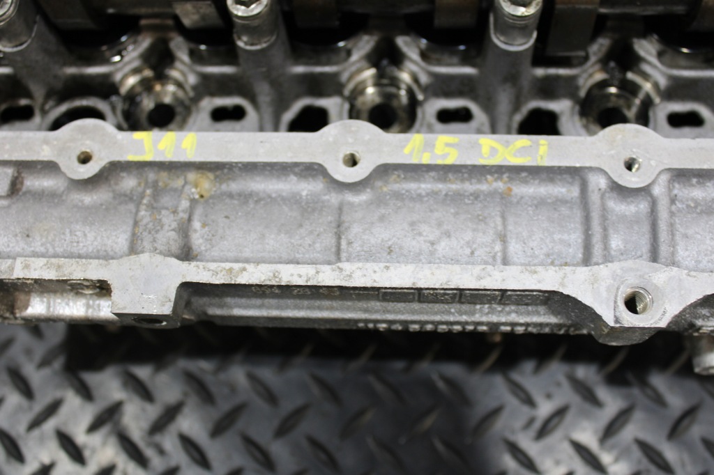 Головка вал клапаны qashqai j11 рестайлинг  110428257r с Разборки