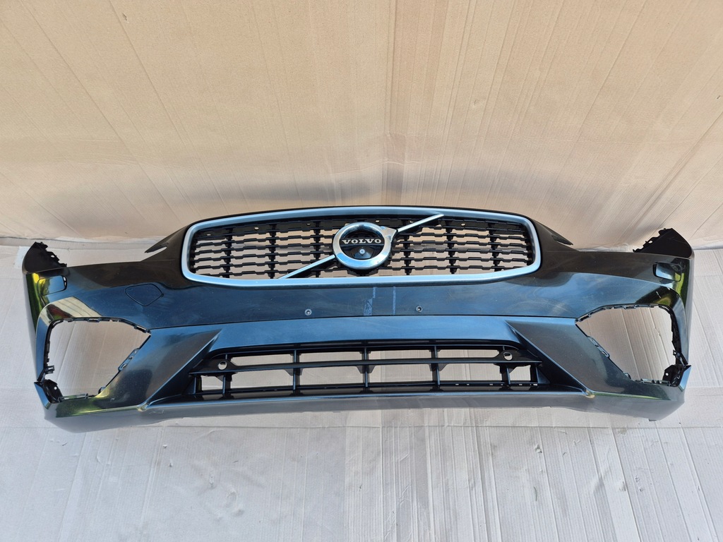 фото №1, Volvo v90 r-design 16-20r . бампер перед a688