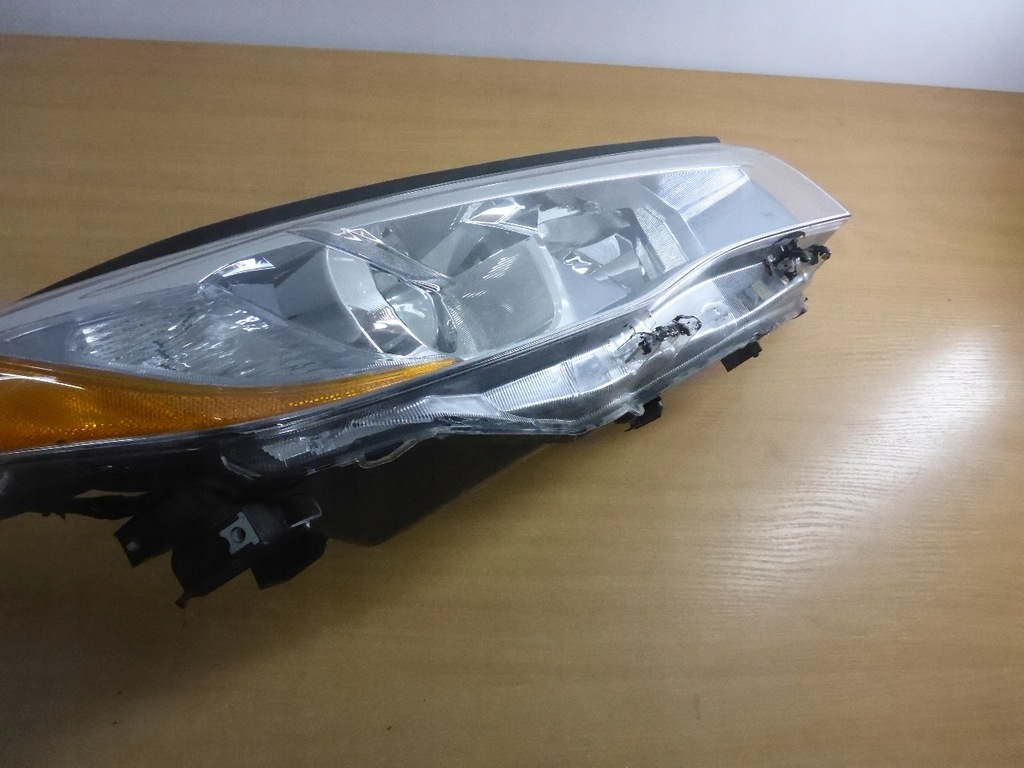 фото №12, Toyota highlander 14-16 лампа передняя правая оригинал usa