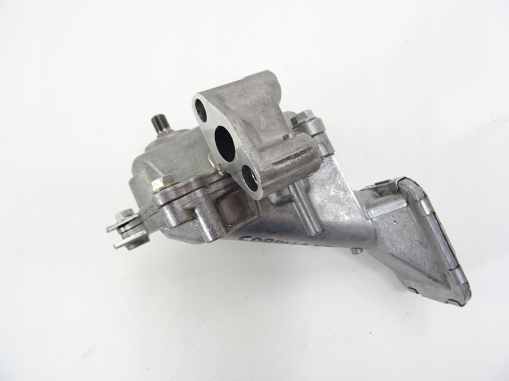 фото №6, Toyota corolla xii e21 1.8 гибрид насос масляная