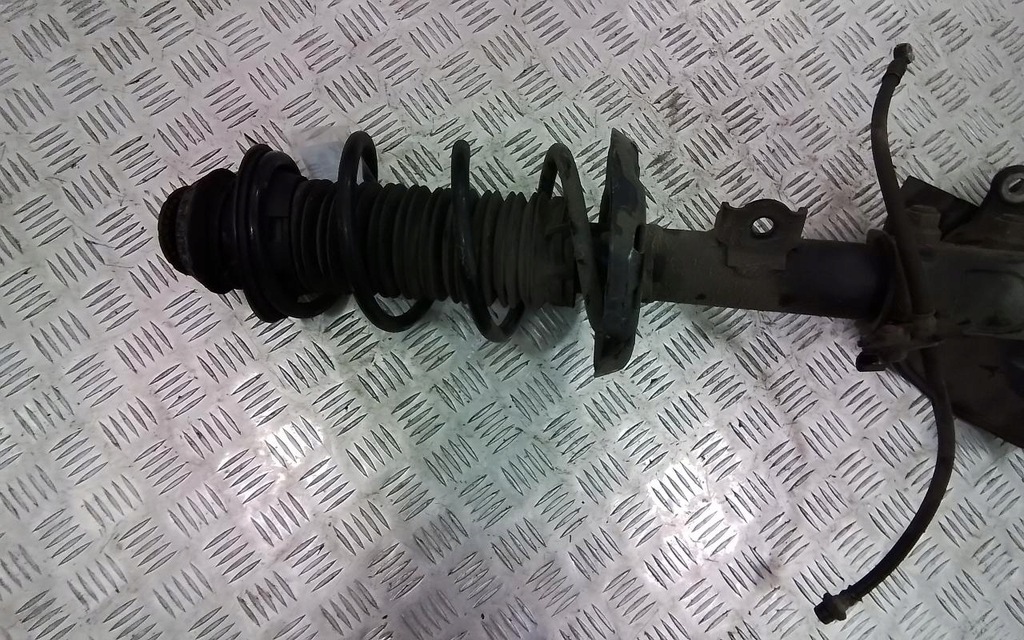 фото №7, Toyota yaris cross mcperson левый поворотный кулак