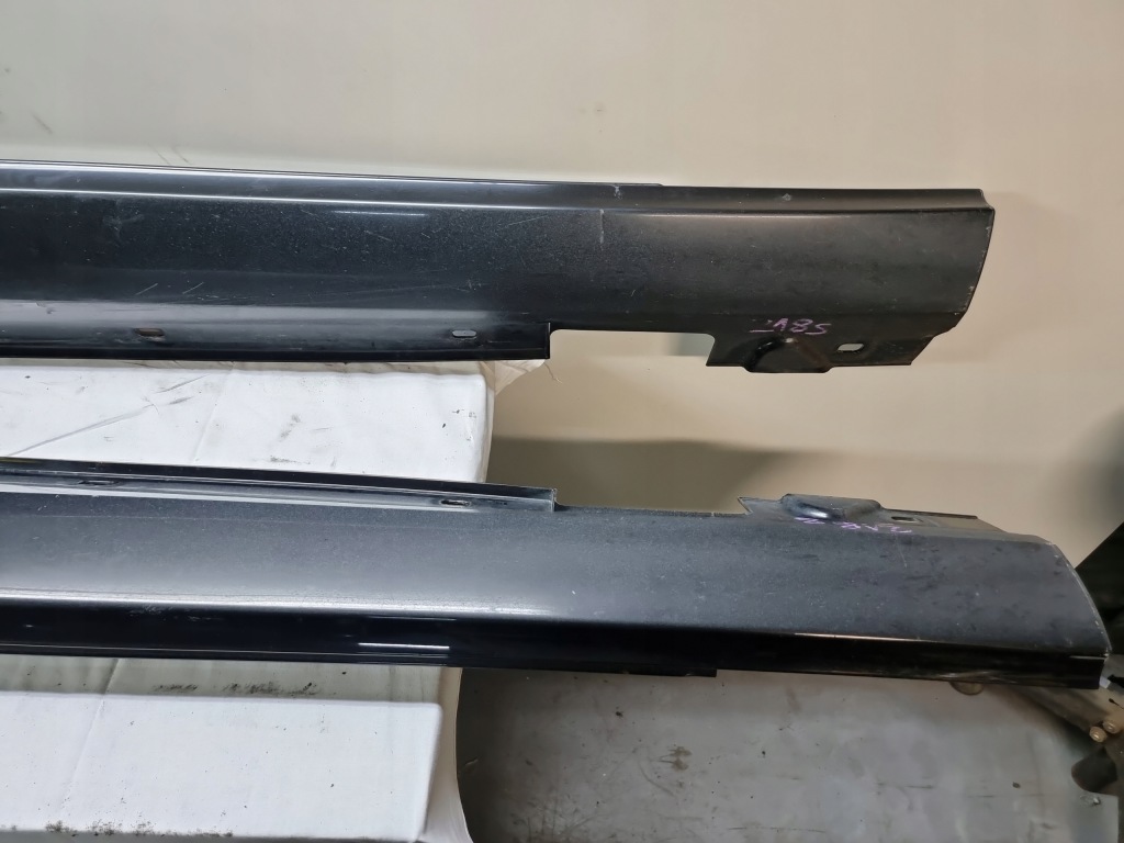 фото №4, Mercedes w218 sedan молдинг накладка порог порог