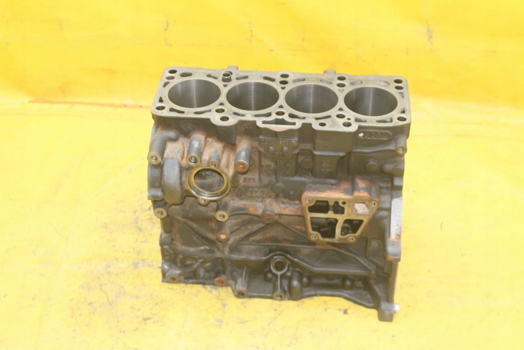 фото №7, Блок двигуна golf vi leon ii 1.6 tdi cay 03l021p