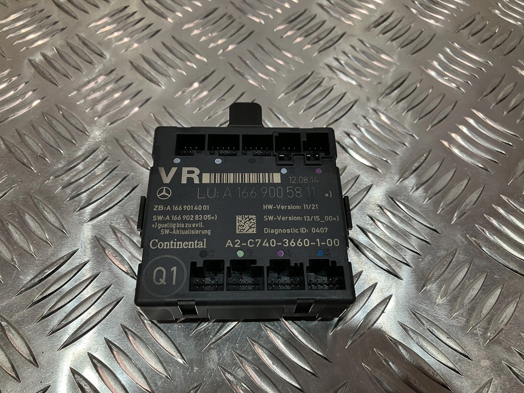 фото №2, Модуль двері правий перед mercedes cla w117