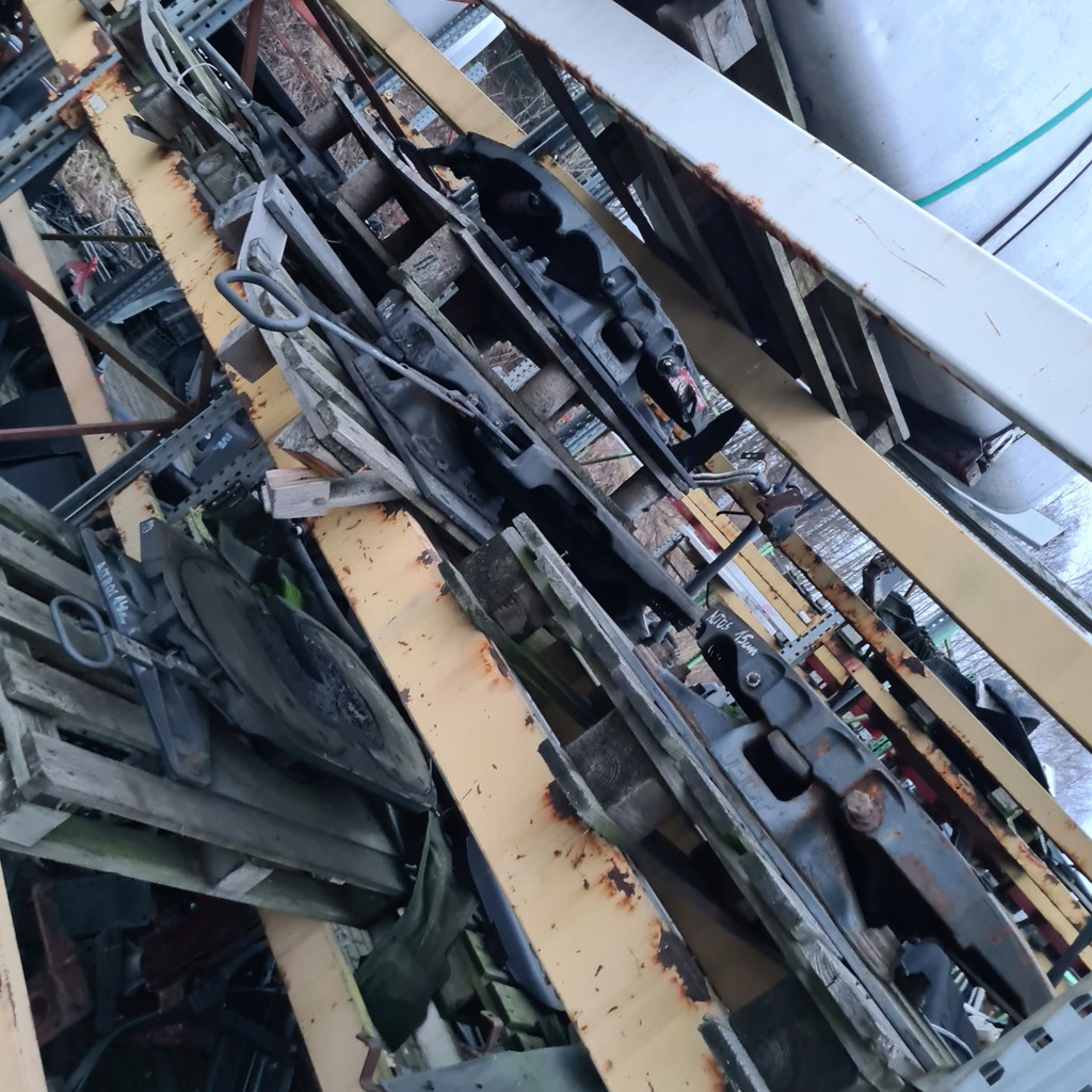 фото №13, Суппорт jost gf низкие lowdeck mercedes actros mp 3