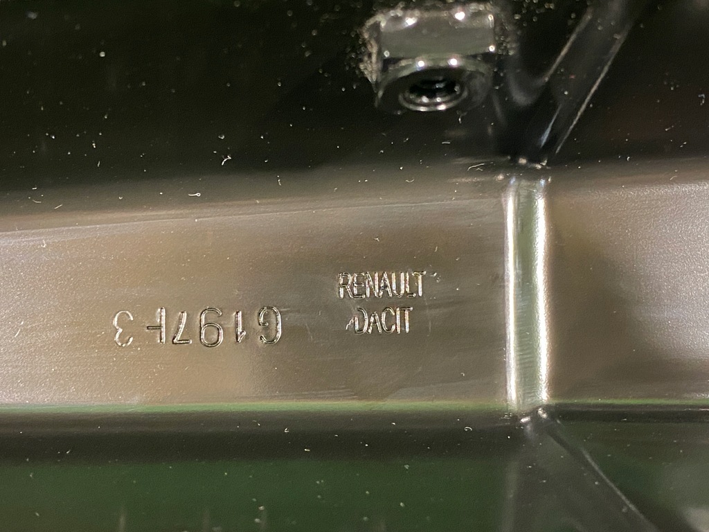 фото №11, Dacia duster ii кронштейн кронштейн крила лівий ліва перед 631471254r