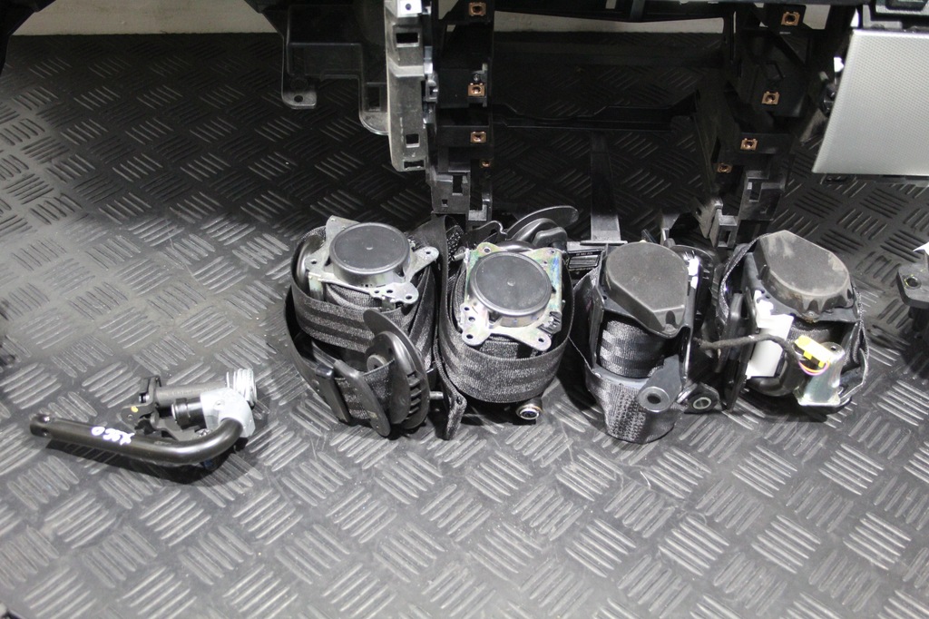 фото №6, Приборная панель консоль подушка безопасности подушки безопасности jaguar xf ii 2 x260