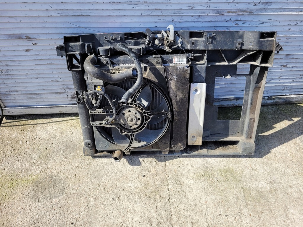 фото №5, Pas передній радіатор peugeot 208 2008 i vti