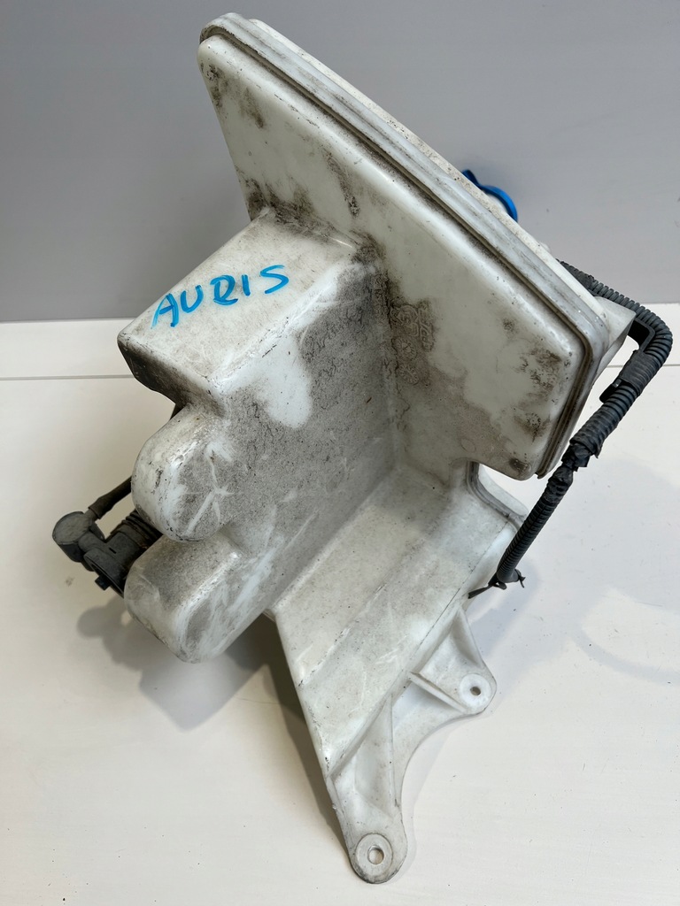 фото №6, Бачок омивача toyota auris ii 85310-02490