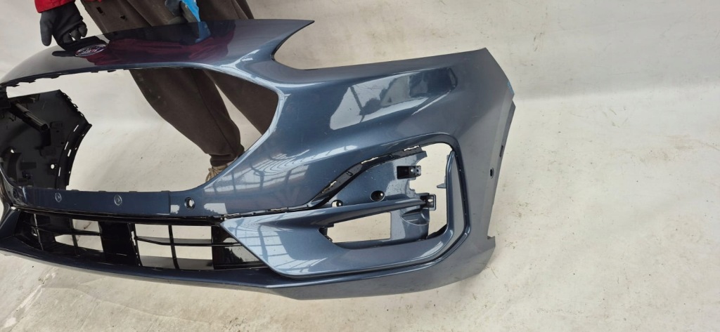 Купить Ford kuga mk3 st-line бампер перед передний решётка lv4b-17f003-s pdc