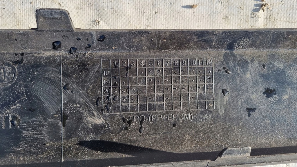 фото №9, Молдинг w бампер задняя hyundai kona ev 17-20