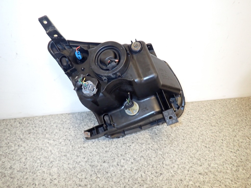 фото №8, Suzuki ignis ii 04- лампа передня ліва фара