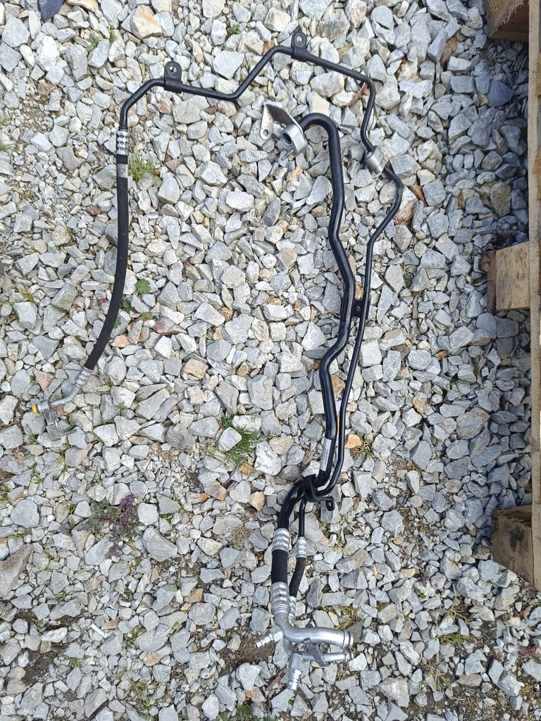 фото №1, Провода кондиционера sprinter a9068306300 vw crafter 2e0820721bt