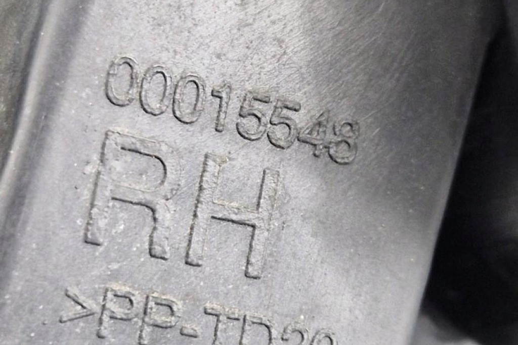 фото №8, Лампа правая передняя chevrolet captiva c100, c140 00015548 2.0l дизель