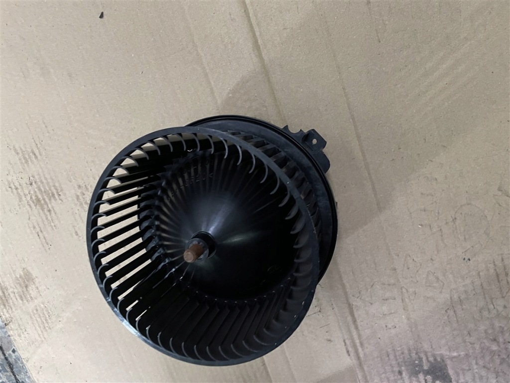 фото №5, Вентилятор обдув вентилятор 4m1820021c 2020r audi a4 b9 8w 8w0 lift 19-