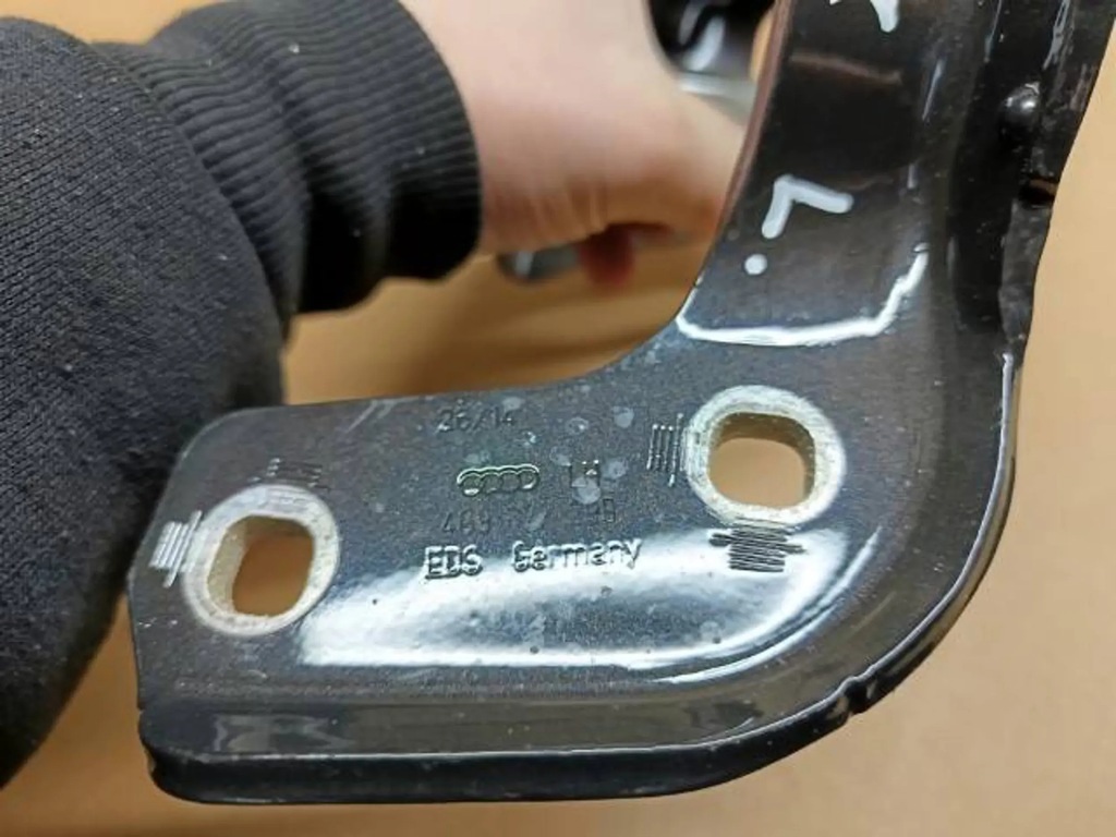 фото №5, Audi a6 c7 левый петля крышки задняя 4g9827299