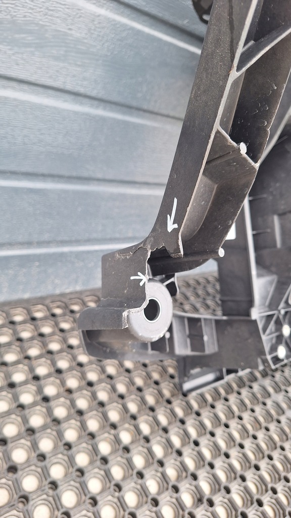 фото №8, Renault master iv 18- pas передний усилитель