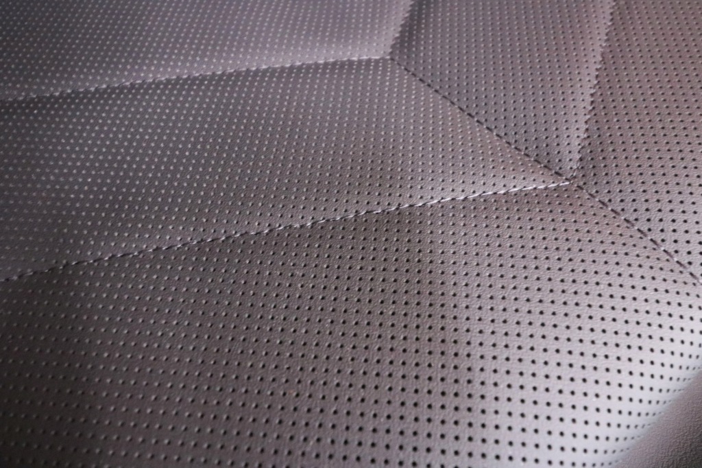 фото №9, Bmw g60 салон сидіння заднє сидіння шкіра alcantara m-pakiet sport 53 km jak nowe