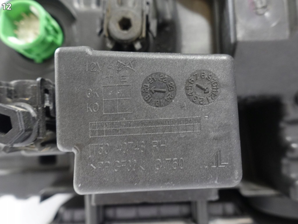 Maserati levante m161 рестайлінг  trofeo gts sport фара full led правий європа в Україні