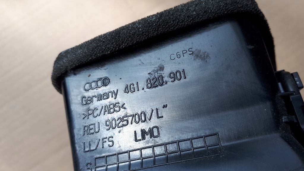 фото №7, A7 4g s7 решётка обдув панели левая 4g1820901