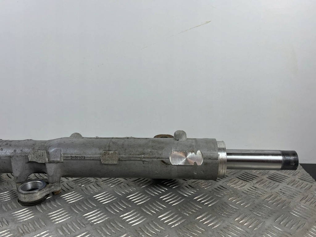 фото №7, 2015 lexus lx 570 рулевая рейка 8001660an